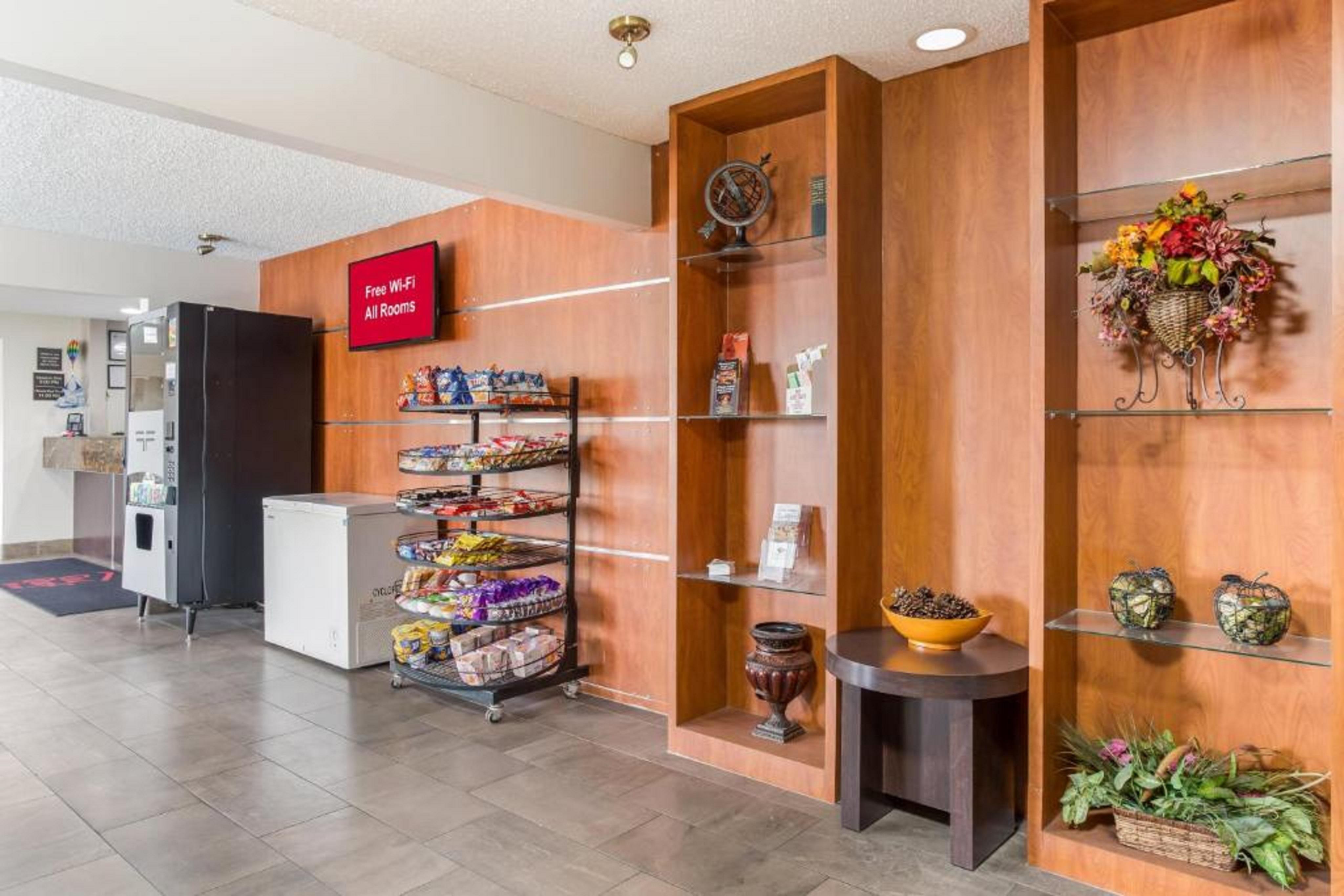 Red Roof Inn Albuquerque - Midtown Bagian luar foto