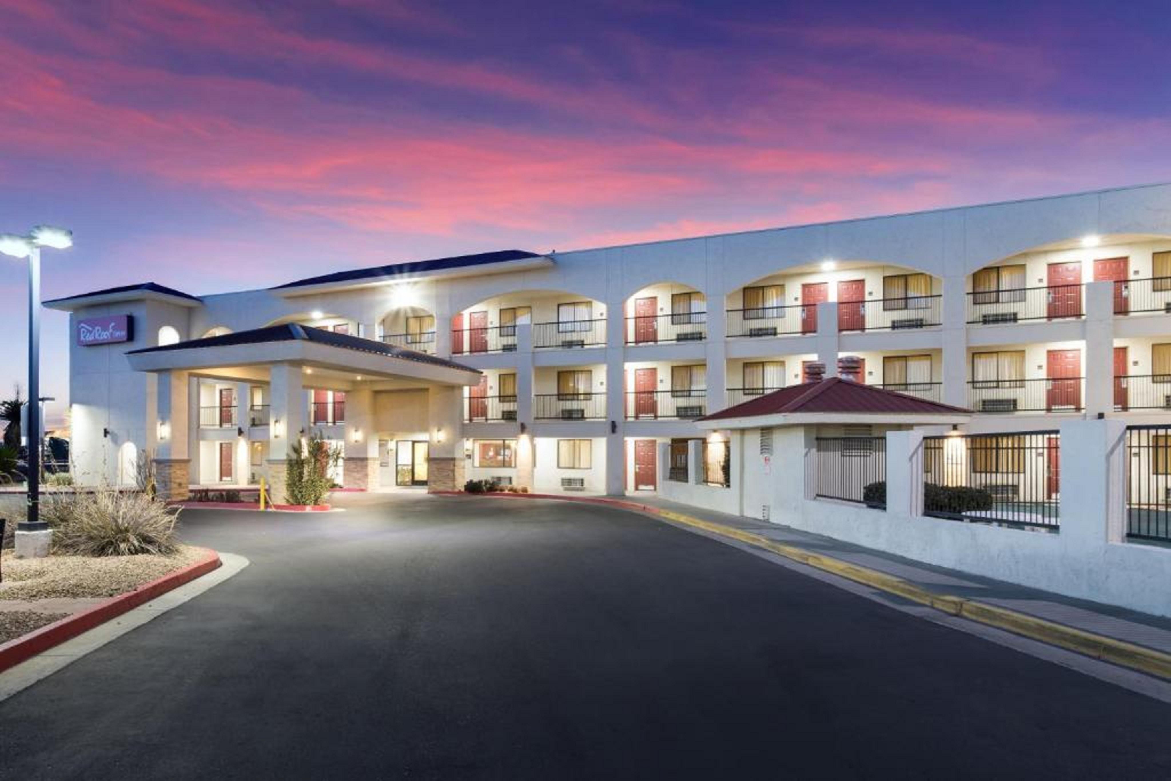 Red Roof Inn Albuquerque - Midtown Bagian luar foto
